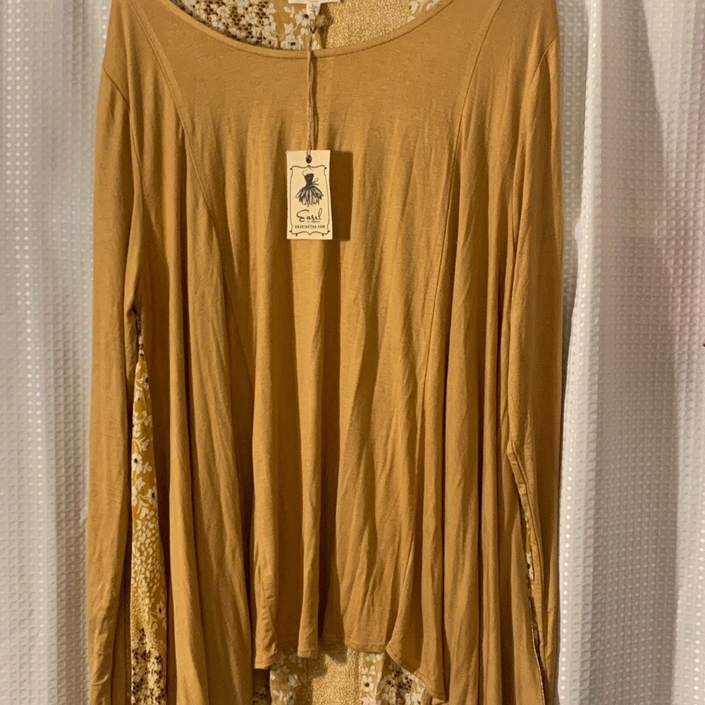 Easel Gold and White Floral Tunic